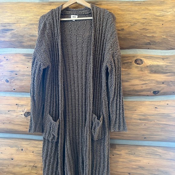 BKE Ribbed Popcorn Cardigan Sweater - Picture 3 of 5
